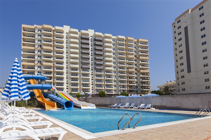 Wohnungen in einem fertigen Komplex, 110 Meter vom Meer entfernt, im Stadtteil Ayash Erdemli