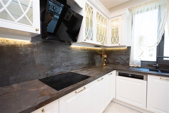 Verkauf einer Wohnung in einer Premium-Residenz an der ersten Küste