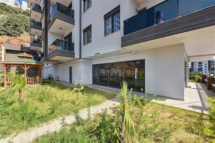 Mieten Sie ein Penthouse am Meer Kleopatra Beach Area