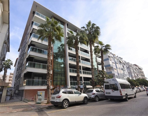 Möblierte 2+1-Wohnung im Herzen von Alanya