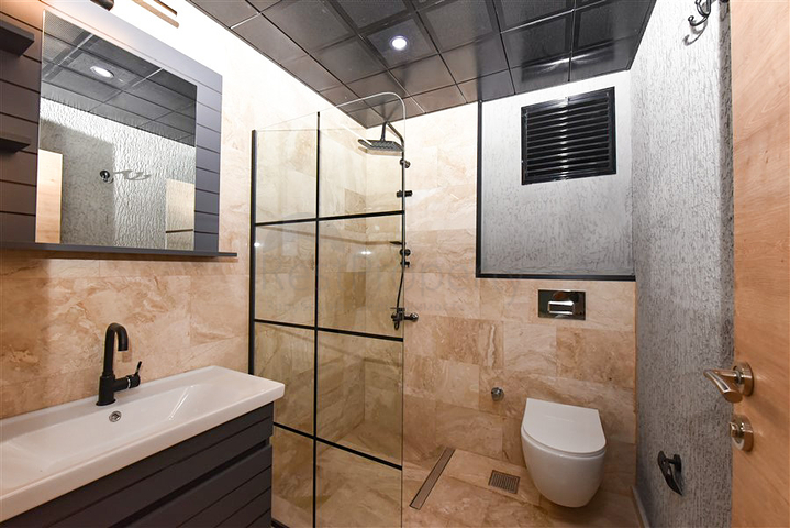 Preiswerte 2+1 Wohnung in einem neuen Komplex im Bezirk Oba