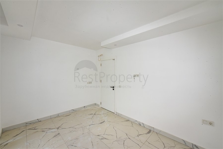 1+1 Wohnung mit Berg- und Meerblick im Stadtteil Mahmutlar