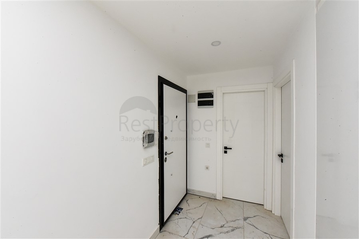 1+1 Wohnung mit Berg- und Meerblick im Stadtteil Mahmutlar