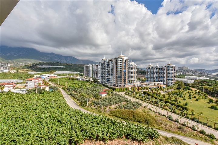 1+1 Wohnung mit Berg- und Meerblick im Stadtteil Mahmutlar