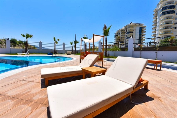 1+1 Wohnung mit Berg- und Meerblick im Stadtteil Mahmutlar