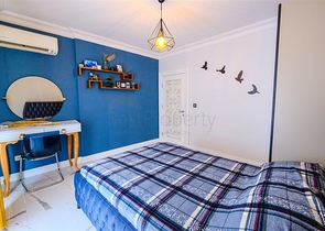 Möblierte geräumige Wohnung in einem Komplex mit Meer- und Bergblick