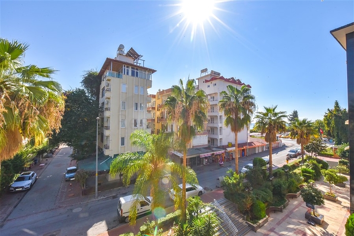 Wohnung 3+1 in einem Komplex in der ersten Zeile