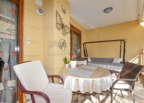 Wohnung 3+1 in einem Komplex in der ersten Zeile