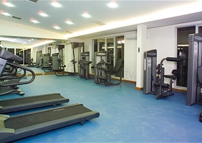 Wohnung 3+1 in einem Komplex in der ersten Zeile