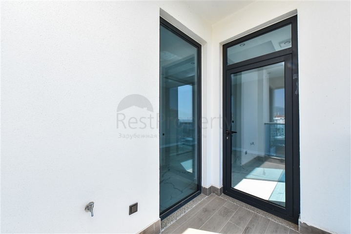 3+1 Penthouse mit separater Küche am Strand in Kestel