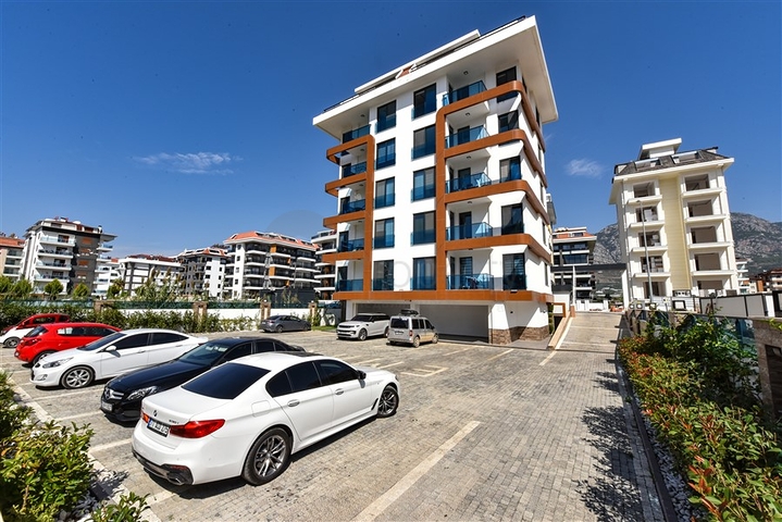 3+1 Penthouse mit separater Küche am Strand in Kestel