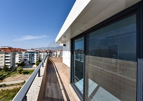 3+1 Penthouse mit separater Küche am Strand in Kestel