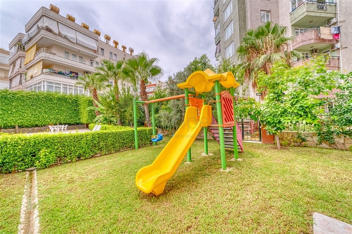 Dreizimmerwohnung 10 Minuten vom Kleopatra Strand entfernt