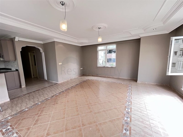 Dreizimmerwohnung 10 Minuten vom Kleopatra Strand entfernt