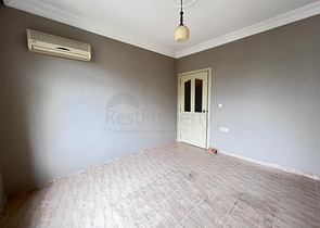 Dreizimmerwohnung 10 Minuten vom Kleopatra Strand entfernt