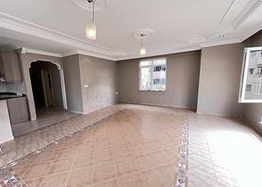 Dreizimmerwohnung 10 Minuten vom Kleopatra Strand entfernt