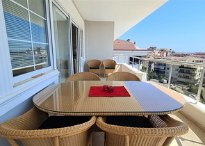 4+1 Penthouse mit Meerblick im Herzen von Alanya