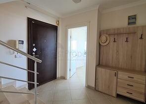 4+1 Penthouse mit Meerblick im Herzen von Alanya