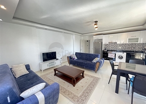 Geräumige Dreizimmerwohnung mit großem Balkon und Meerblick