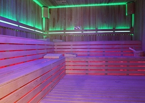 Geräumige Dreizimmerwohnung mit großem Balkon und Meerblick