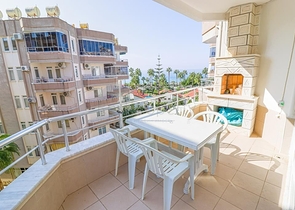 2+1 in der ersten Zeile in Mahmutlar