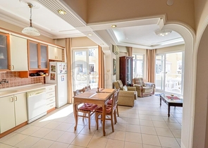 2+1 in der ersten Zeile in Mahmutlar