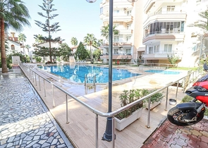 2+1 in der ersten Zeile in Mahmutlar