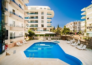 Geräumige 3+1 Wohnung im Herzen von Alanya