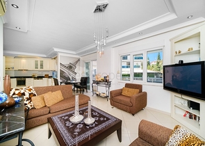 Geräumige 3+1 Wohnung im Herzen von Alanya