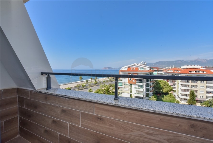  3+1 Penthouse mit Meerblick