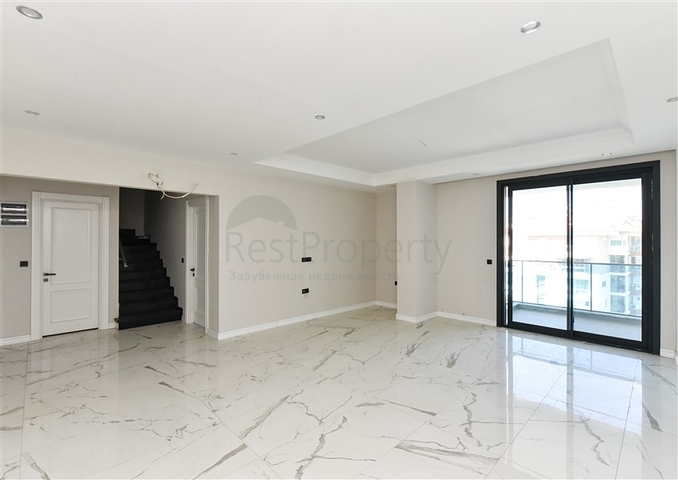  3+1 Penthouse mit Meerblick