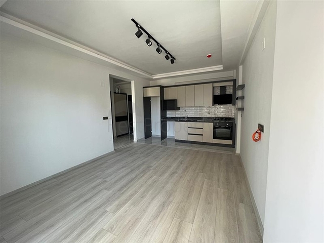 Wohnkomplex während der Bauphase im Stadtteil Kocahasanli