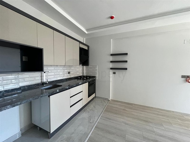 Wohnkomplex während der Bauphase im Stadtteil Kocahasanli