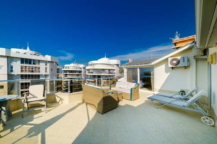 4+1 Penthouse mit Meerblick in Dschikkilli 4+1 Penthouse mit Meerblick in Dschikkilli