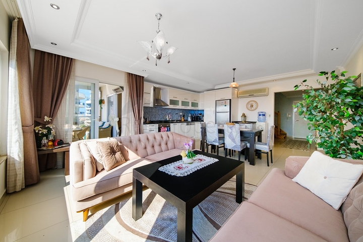 4+1 Penthouse mit Meerblick in Dschikkilli 4+1 Penthouse mit Meerblick in Dschikkilli