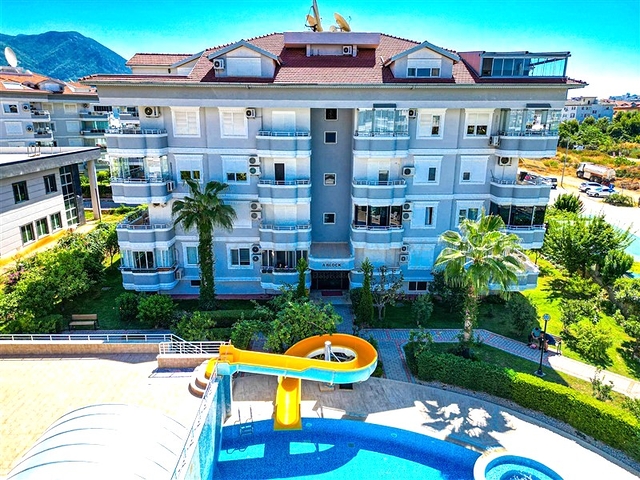 Geräumige Wohnung mit einer bequemen Lage in der Nähe von Oba