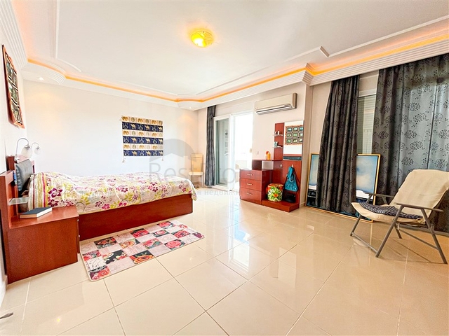 Geräumige Wohnung mit einer bequemen Lage in der Nähe von Oba