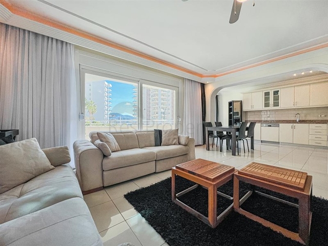 Linear Wohnung 3+1 für eine große Familie