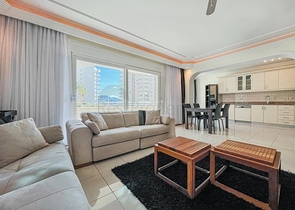 Linear Wohnung 3+1 für eine große Familie