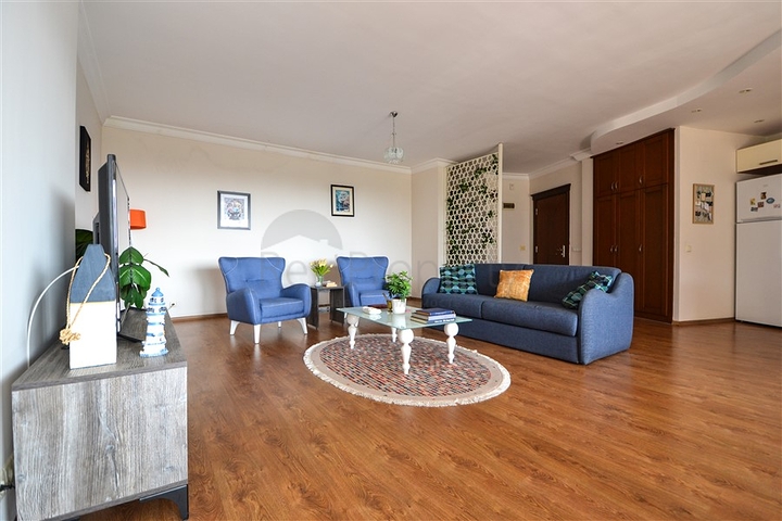 2+1 Wohnung am Ufer des Flusses Dimchai