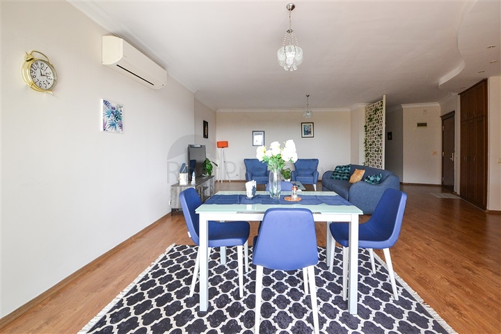 2+1 Wohnung am Ufer des Flusses Dimchai