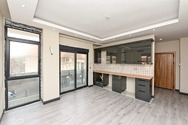 3+1 Wohnung mit separater Küche im Zentrum von Alanya