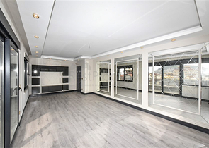 3+1 Wohnung mit separater Küche im Zentrum von Alanya