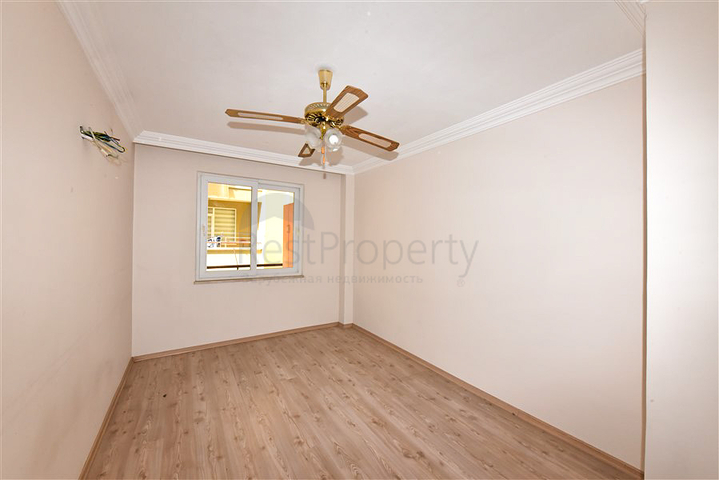 Große 3+1 Wohnung im Zentrum von Alanya 