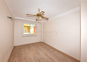 Große 3+1 Wohnung im Zentrum von Alanya 