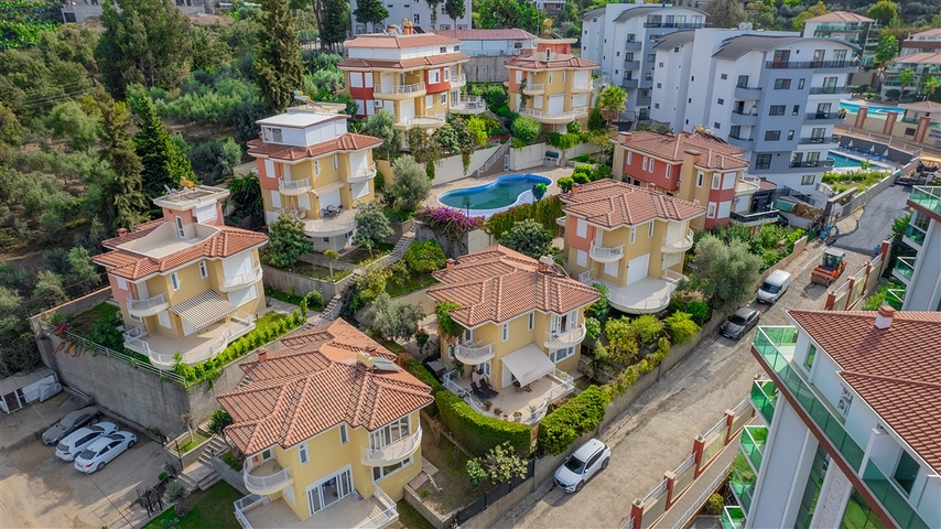 4+1 Villa in Kargicak 4+1 Villa in Kargicak