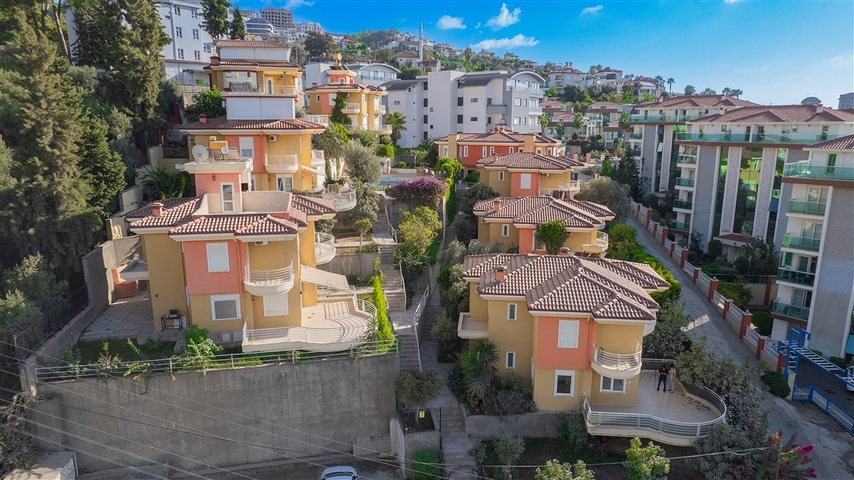 4+1 Villa in Kargicak 4+1 Villa in Kargicak