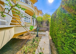 4+1 Villa in Kargicak 4+1 Villa in Kargicak