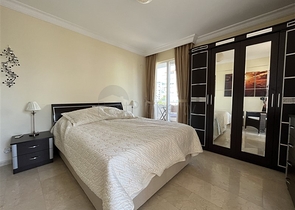 Wohnung mit 2+1 Grundriss in einem Komplex mit Familienkonzept im Stadtteil Tosmur.