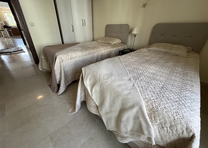 Wohnung mit 2+1 Grundriss in einem Komplex mit Familienkonzept im Stadtteil Tosmur.